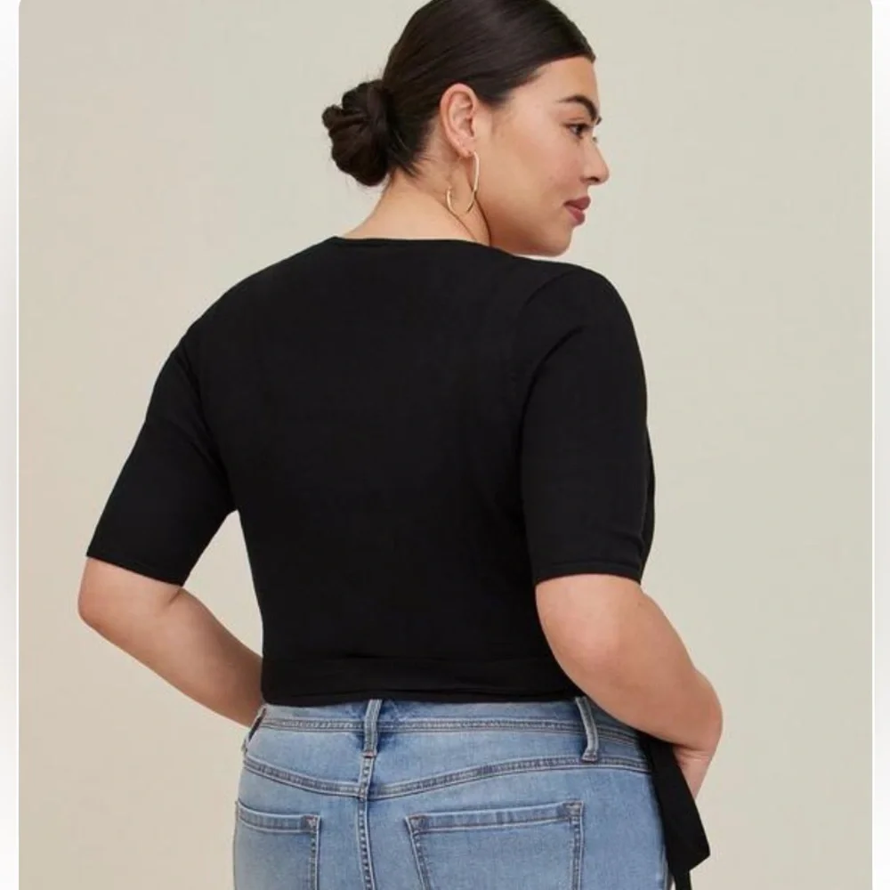 Shrug wrap sweater - Picture 2 of 8